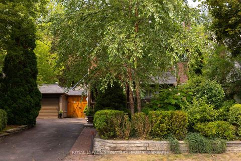 Photo 1 at 30 Kelsonia Avenue, Cliffcrest, Toronto