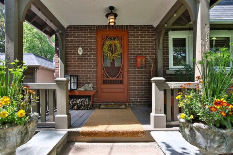 Photo 3 at 30 Kelsonia Avenue, Cliffcrest, Toronto
