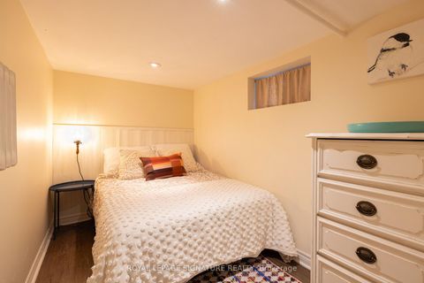 Photo 24 at 30 Kelsonia Avenue, Cliffcrest, Toronto