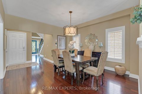 Photo 11 at 255 Matthew Drive, East Woodbridge, Vaughan