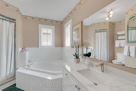Photo 20 at 255 Matthew Drive, East Woodbridge, Vaughan