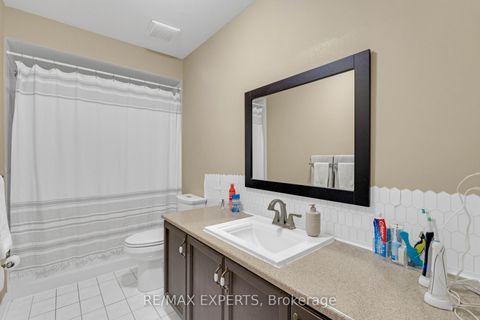 Photo 23 at 255 Matthew Drive, East Woodbridge, Vaughan