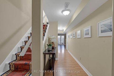 Photo 24 at 255 Matthew Drive, East Woodbridge, Vaughan