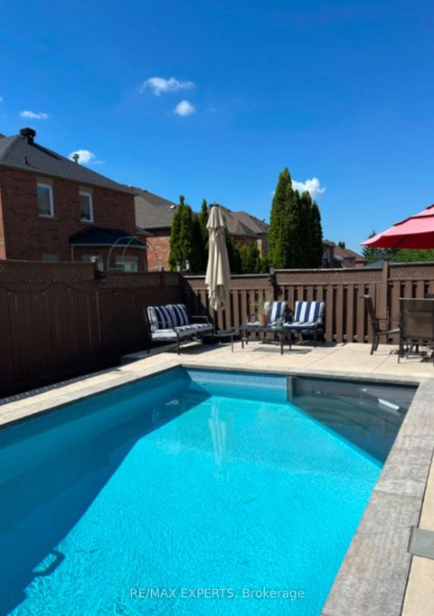 Photo 39 at 255 Matthew Drive, East Woodbridge, Vaughan