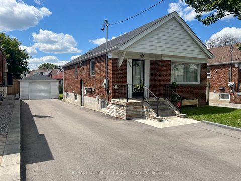 Photo 1 at 482 Warden Avenue, Oakridge, Toronto