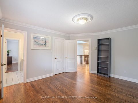 Photo 32 at 3 Cicada Court, Don Mills, Toronto