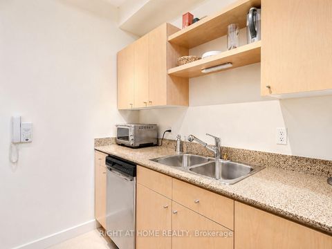 Photo 16 at 3602 - 361 Front Street W, Waterfront Communities C1, Toronto