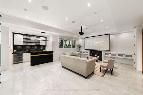 Photo 37 at 148 Munro Boulevard, Windfields, Toronto