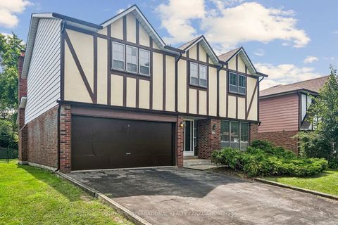 Photo 1 at 63 Cobblestone Drive, Don Valley Village, Toronto