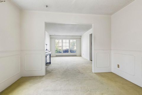 Photo 7 at 63 Cobblestone Drive, Don Valley Village, Toronto