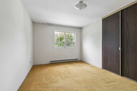 Photo 15 at 63 Cobblestone Drive, Don Valley Village, Toronto