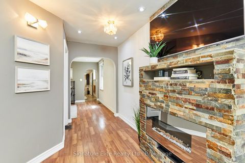 Photo 4 at 19 Kenworthy Avenue, Oakridge, Toronto