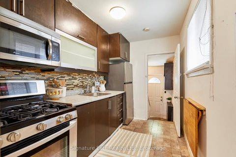 Photo 11 at 19 Kenworthy Avenue, Oakridge, Toronto