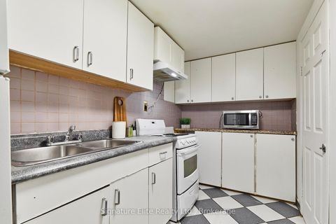 Photo 20 at 19 Kenworthy Avenue, Oakridge, Toronto