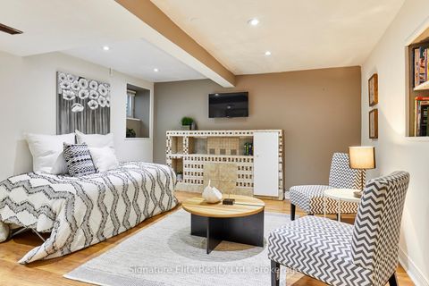 Photo 24 at 19 Kenworthy Avenue, Oakridge, Toronto