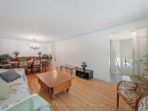 Photo 9 at 12 Graymar Avenue, Clanton Park, Toronto