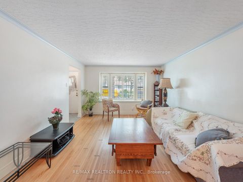 Photo 11 at 12 Graymar Avenue, Clanton Park, Toronto