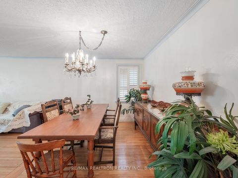 Photo 12 at 12 Graymar Avenue, Clanton Park, Toronto