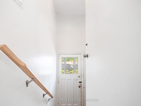 Photo 30 at 12 Graymar Avenue, Clanton Park, Toronto