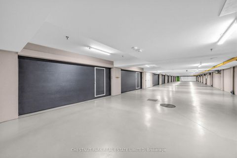 Photo 32 at 29 Oaklands Avenue, St. Clair, Toronto
