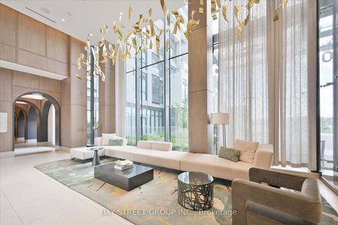 Photo 3 at 2707 - 30 Inn On The Park Drive, Don Mills, Toronto