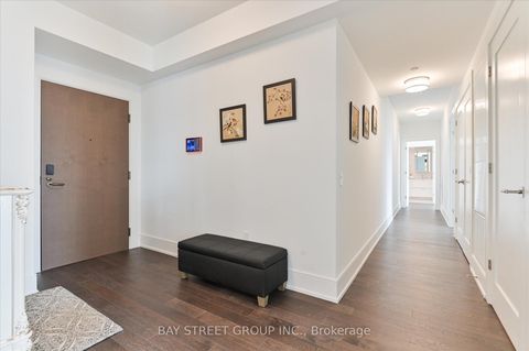 Photo 5 at 2707 - 30 Inn On The Park Drive, Don Mills, Toronto