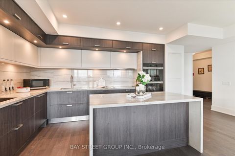 Photo 12 at 2707 - 30 Inn On The Park Drive, Don Mills, Toronto