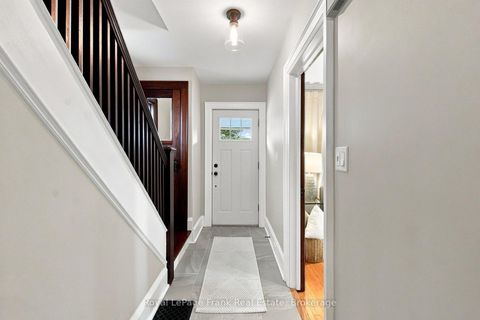 Photo 3 at 44 Mclaughlin Boulevard, O'Neill, Oshawa