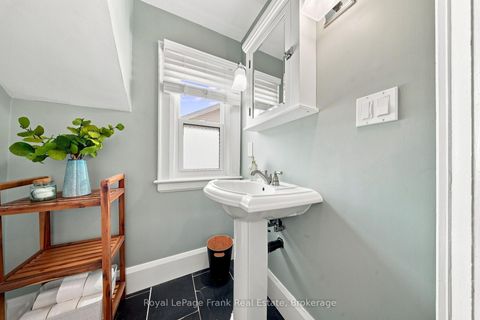 Photo 24 at 44 Mclaughlin Boulevard, O'Neill, Oshawa