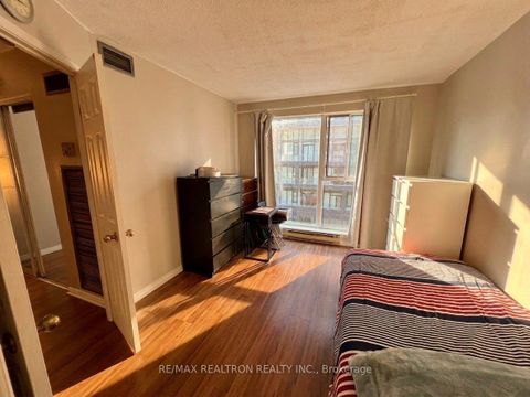 Photo 9 at 512 - 222 The Esplanade, Waterfront Communities C8, Toronto