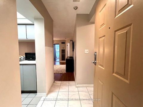 Photo 15 at 512 - 222 The Esplanade, Waterfront Communities C8, Toronto