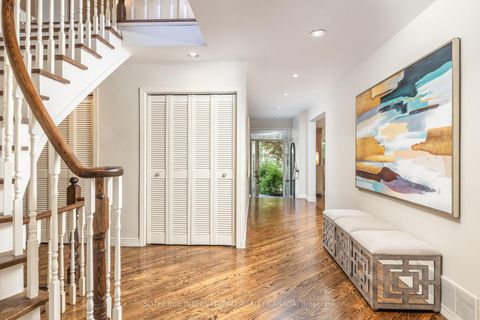 Photo 18 at 25 Gossamer Avenue, Newtonbrook East, Toronto