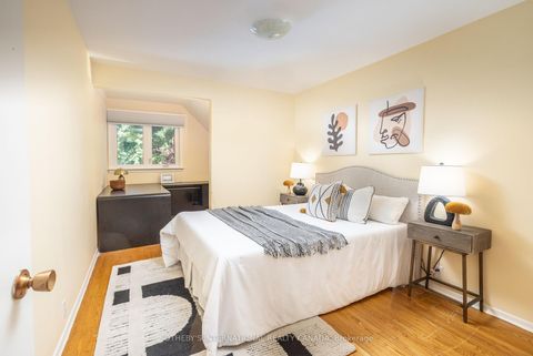 Photo 21 at 25 Gossamer Avenue, Newtonbrook East, Toronto