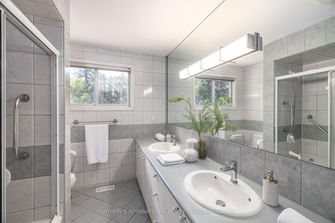 Photo 22 at 25 Gossamer Avenue, Newtonbrook East, Toronto