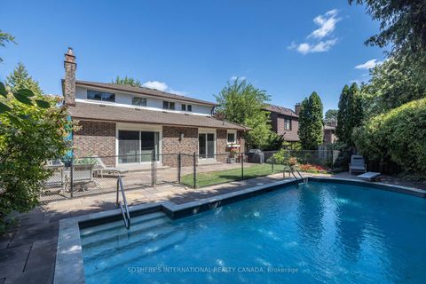Photo 32 at 25 Gossamer Avenue, Newtonbrook East, Toronto