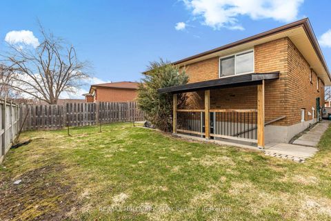 Photo 24 at 3 Buchanan Street, Grove East, Barrie