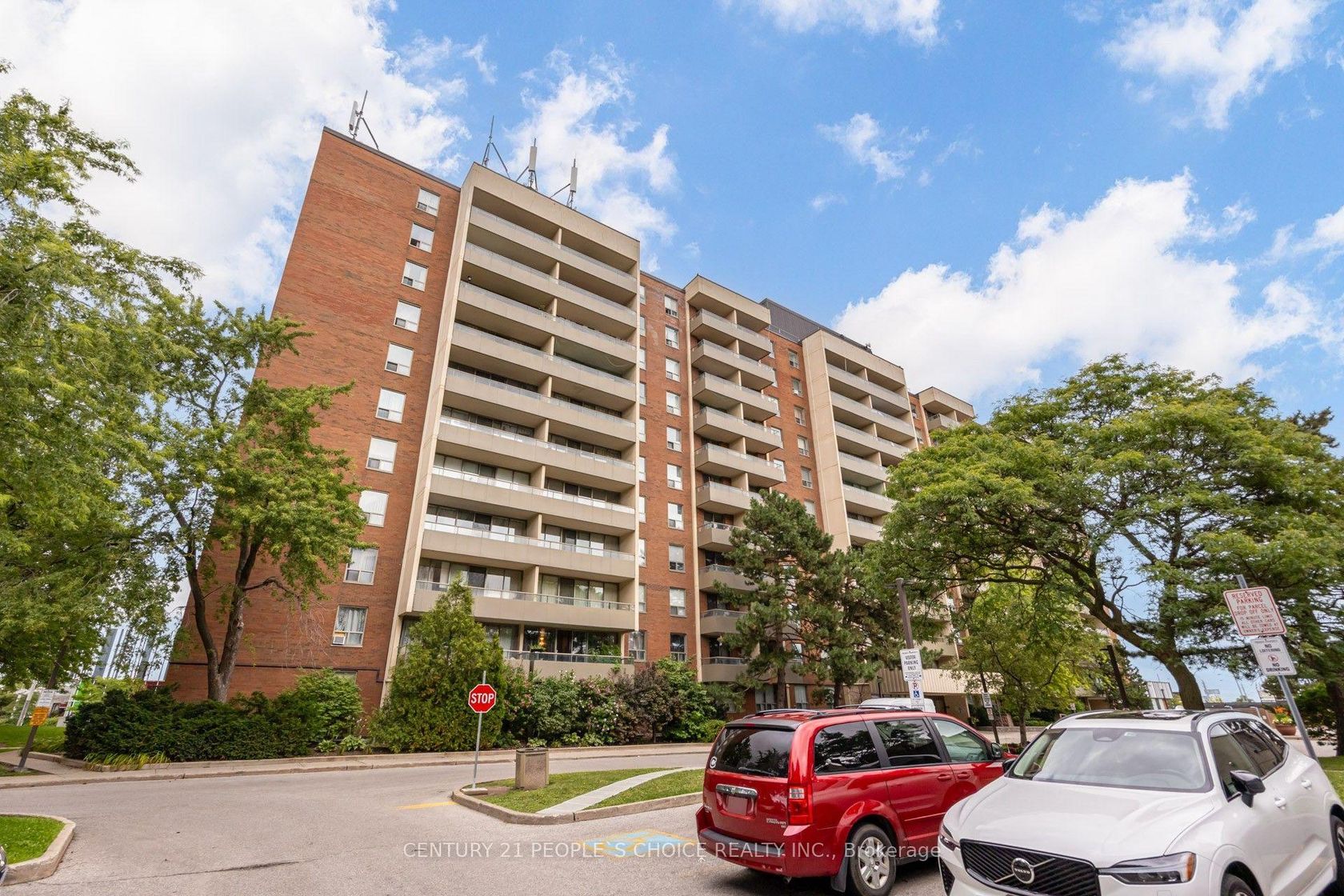 207 - 1 Four Winds Drive, York University Heights, Toronto 