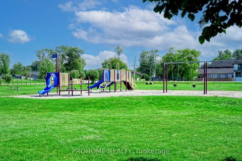 Photo 35 at 10 Joel Avenue, Historic Lakeshore Communities, Georgina