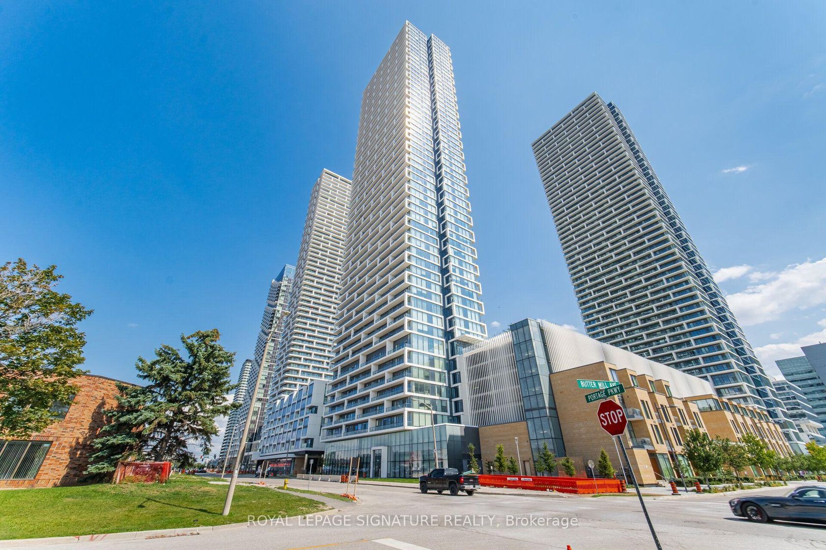 5301 - 898 Portage Parkway, Vaughan Corporate Centre, Vaughan photo number 2