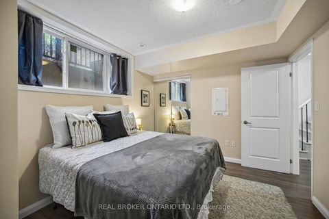 Photo 13 at 46 - 26 Fieldway Road, City Centre West, Toronto