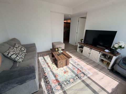 Photo 8 at 405 - 556 Marlee Avenue, Glen Park, Toronto
