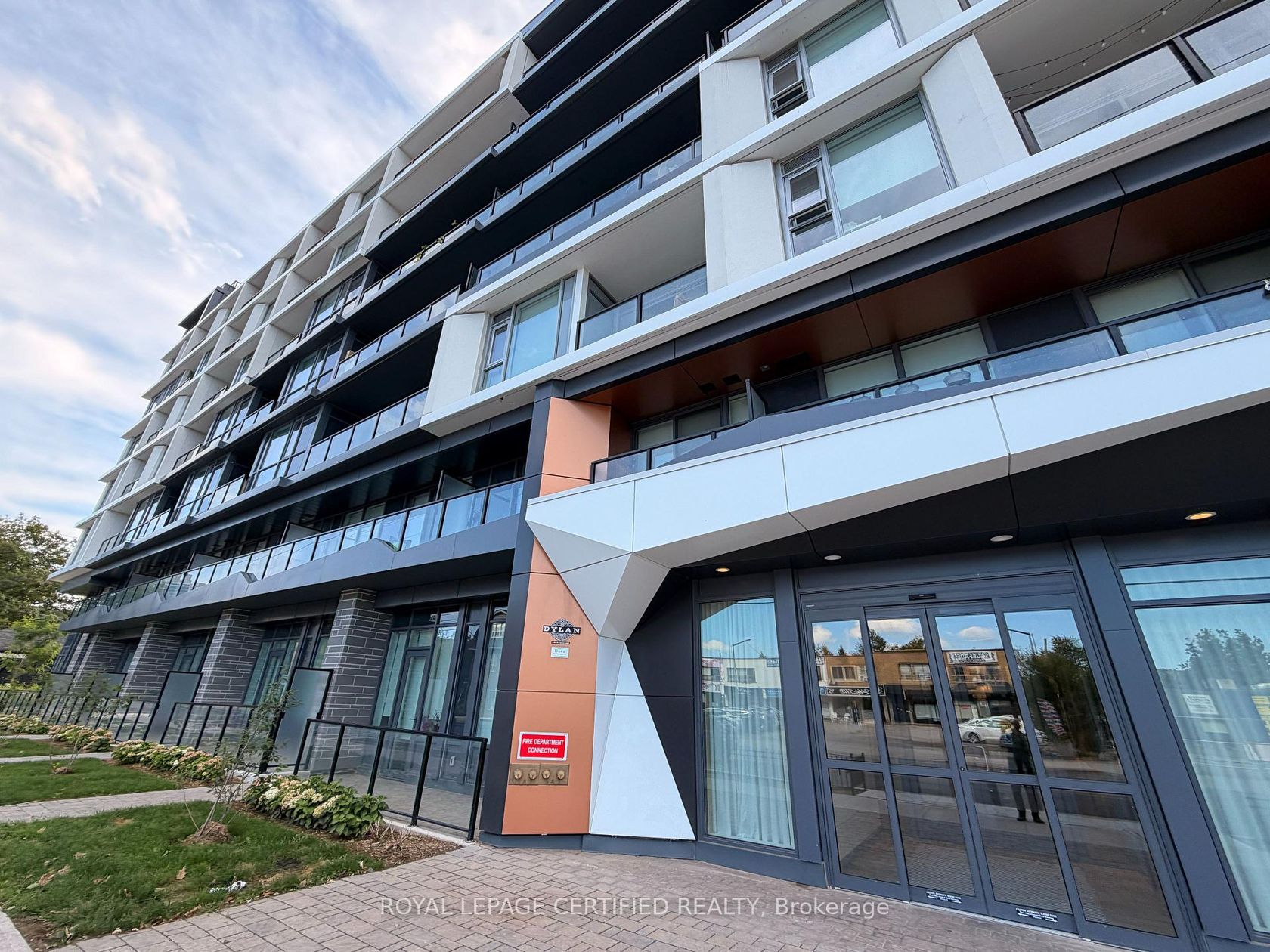 405 - 556 Marlee Avenue, Glen Park, Toronto 