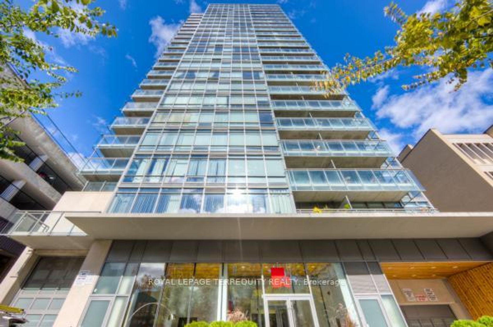 708 - 22 Wellesley Street E, Yonge Corridor, Toronto 