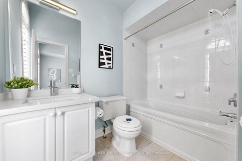 Photo 21 at 32 Princeton Avenue, Rouge Woods, Richmond Hill