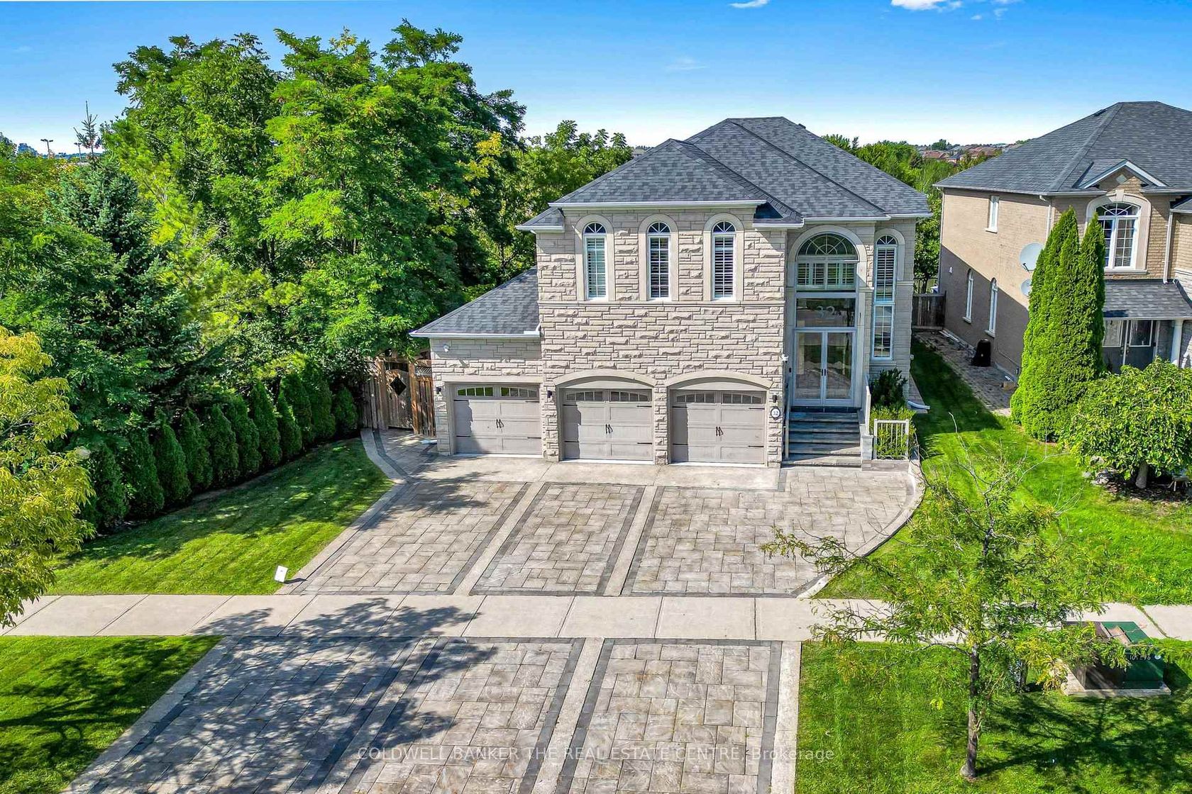 32 Princeton Avenue, Rouge Woods, Richmond Hill photo 3