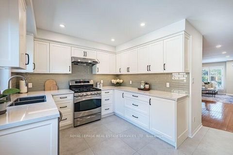 Photo 7 at 454 St Johns Road, Bloor West Village, Toronto