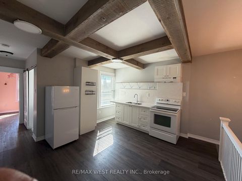 Photo 8 at 231 Rosemount Avenue, Davenport, Toronto