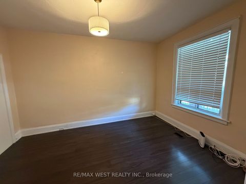 Photo 11 at 231 Rosemount Avenue, Davenport, Toronto