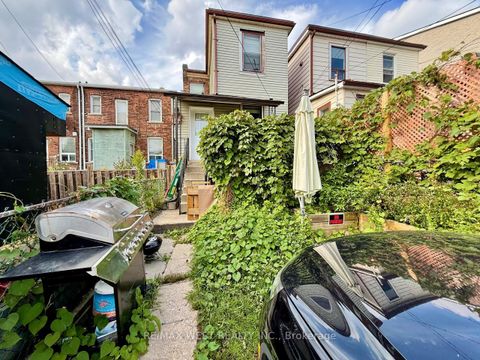 Photo 16 at 231 Rosemount Avenue, Davenport, Toronto