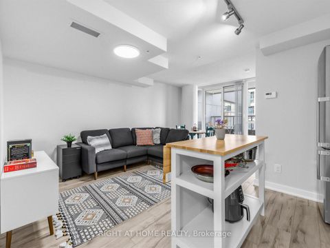 Photo 4 at 1210 - 295 Adelaide Street W, Waterfront Communities C1, Toronto